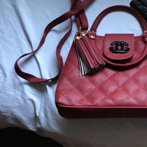 Red Crossbody Detachable strap